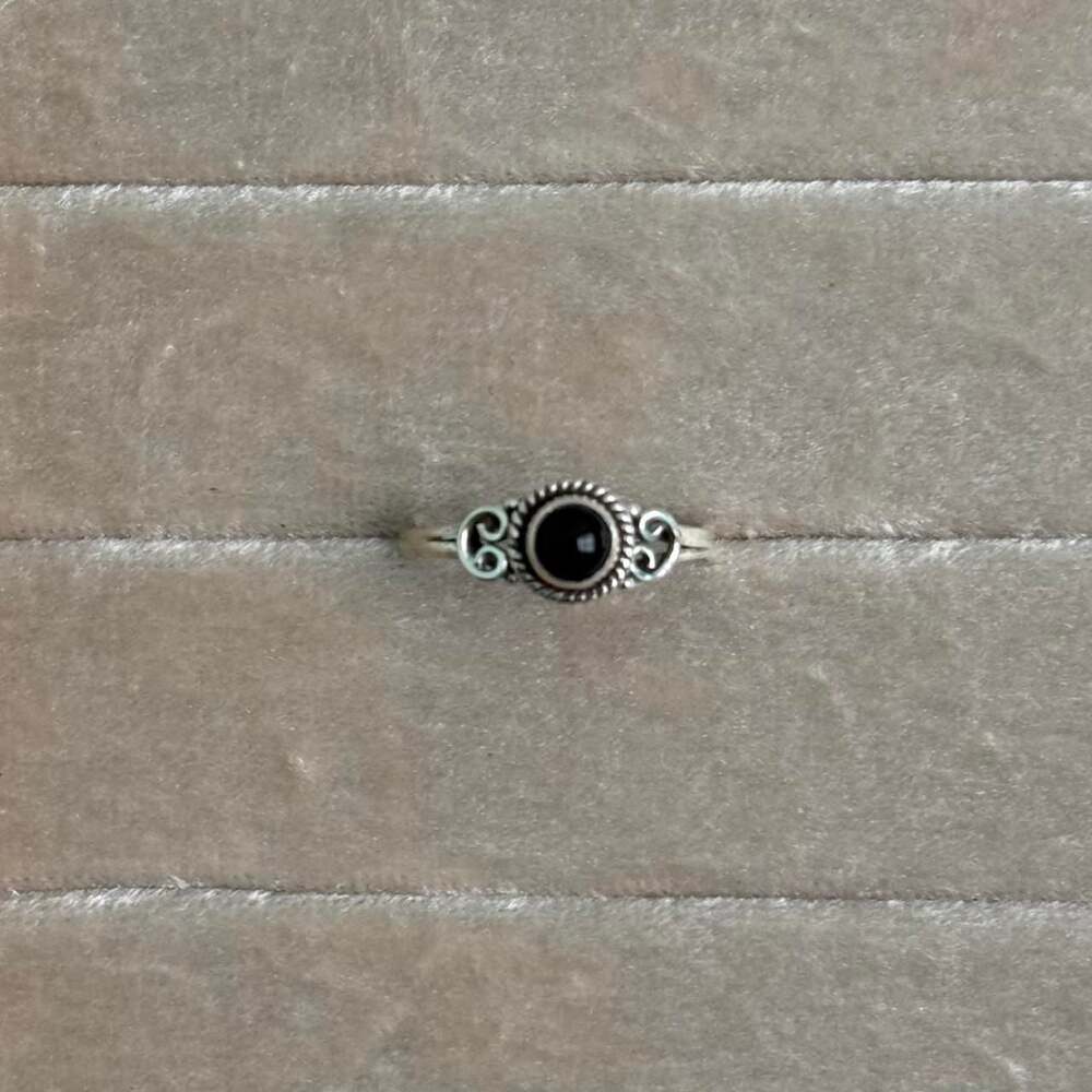 Artisan Handmade .925 Sterling Silver Black Onyx Rope Detail Ring